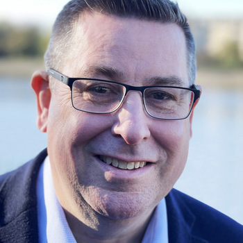 Cllr Stephen Cowan