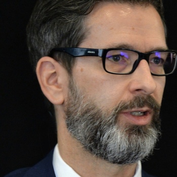 Paul Thomas