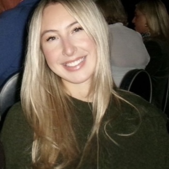 Poppy Lampshire
