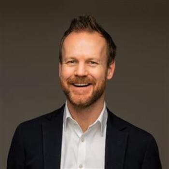Simon Burnett