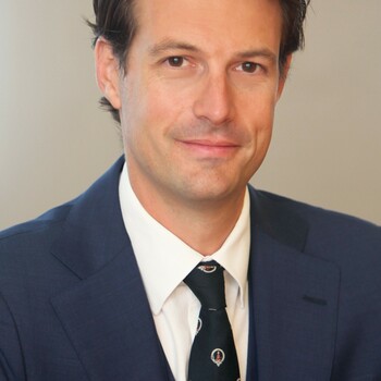 Alex Greaves