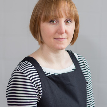 Holly Lewis