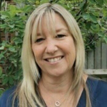Catriona Riddell