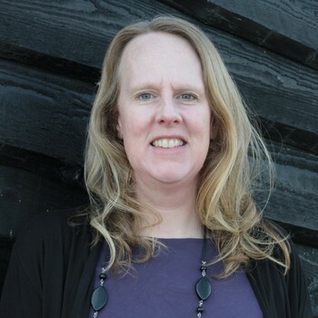 Paula Hirst