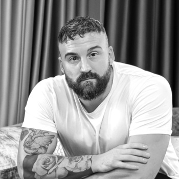 Oli Galvin-Jones