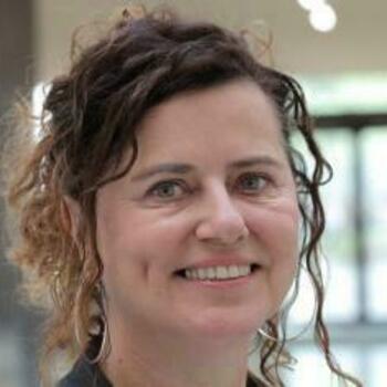 Cllr Claire Holland