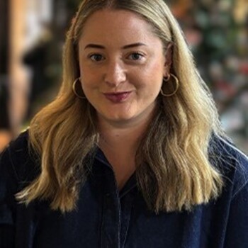 Naomi Morris