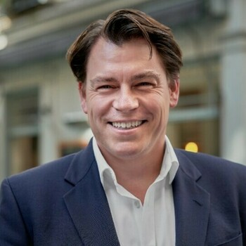 Nic Lowry