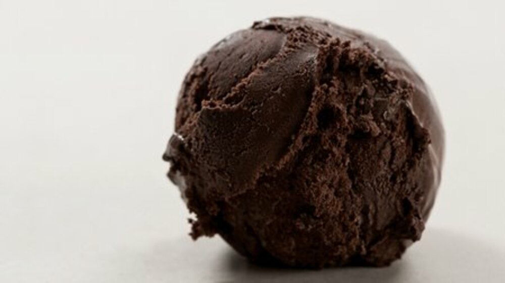 288681 - Crème glacée au chocolat noir Suisse 2,5 L / 1,5 kg Ma Très Bonne Glace