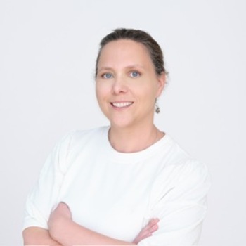 Eva ROGOW