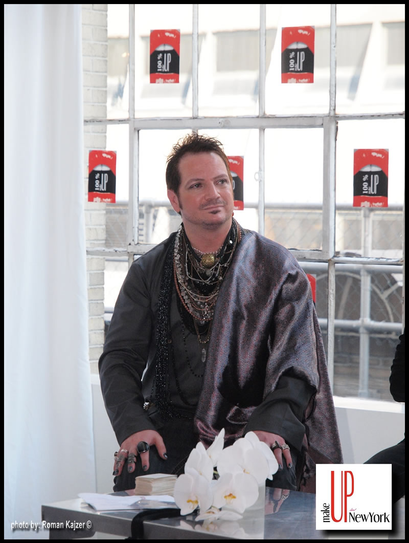 MakeUp-in-NewYork-2012-137.jpg