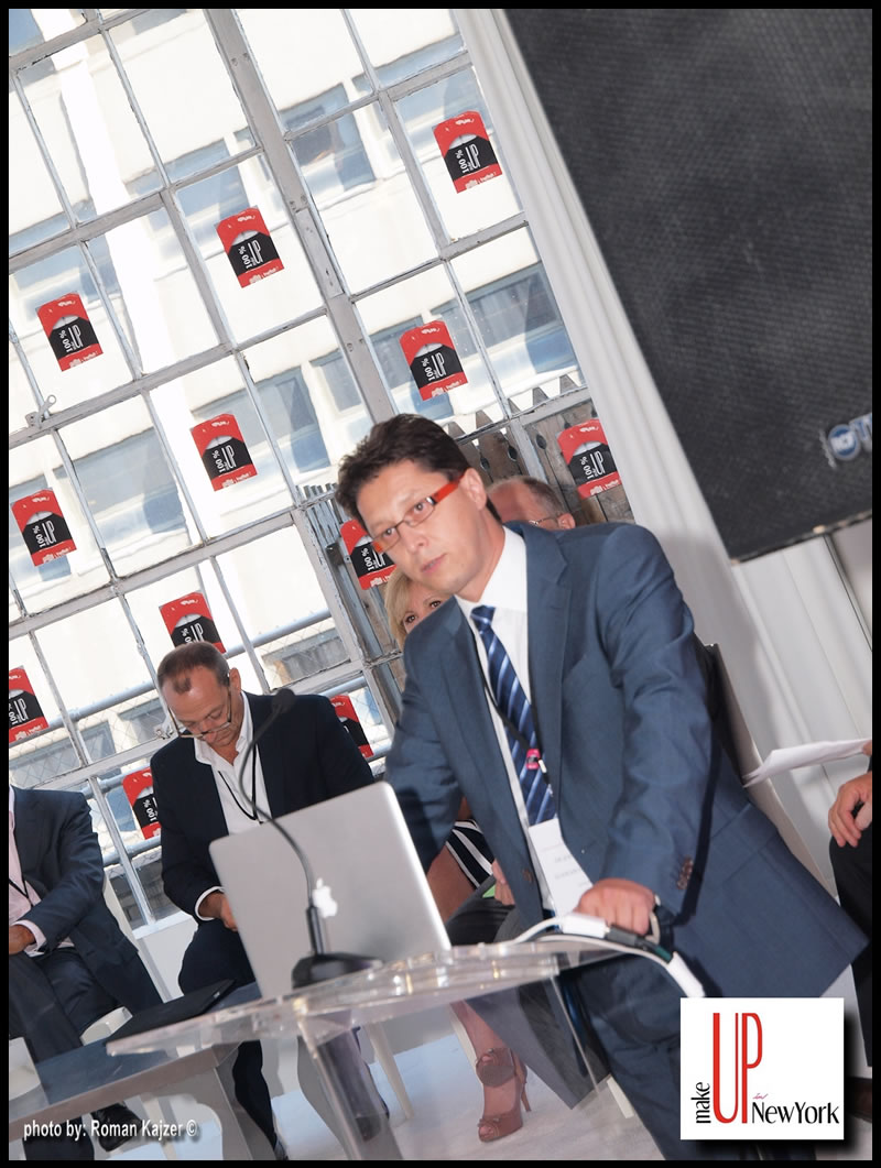 MakeUp-in-NewYork-2012-4.jpg