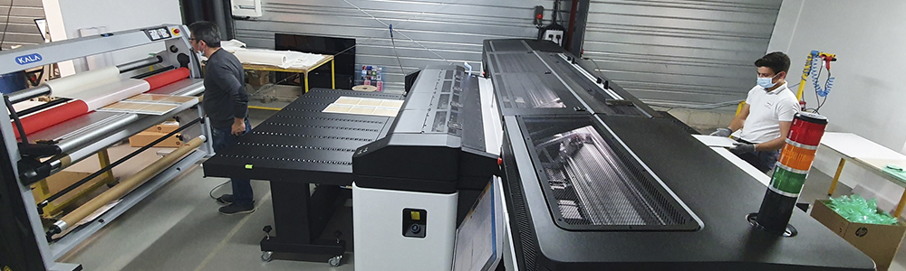 HP Latex R1000 : ARTNELL mise sur l’impression numérique pour faire la différence