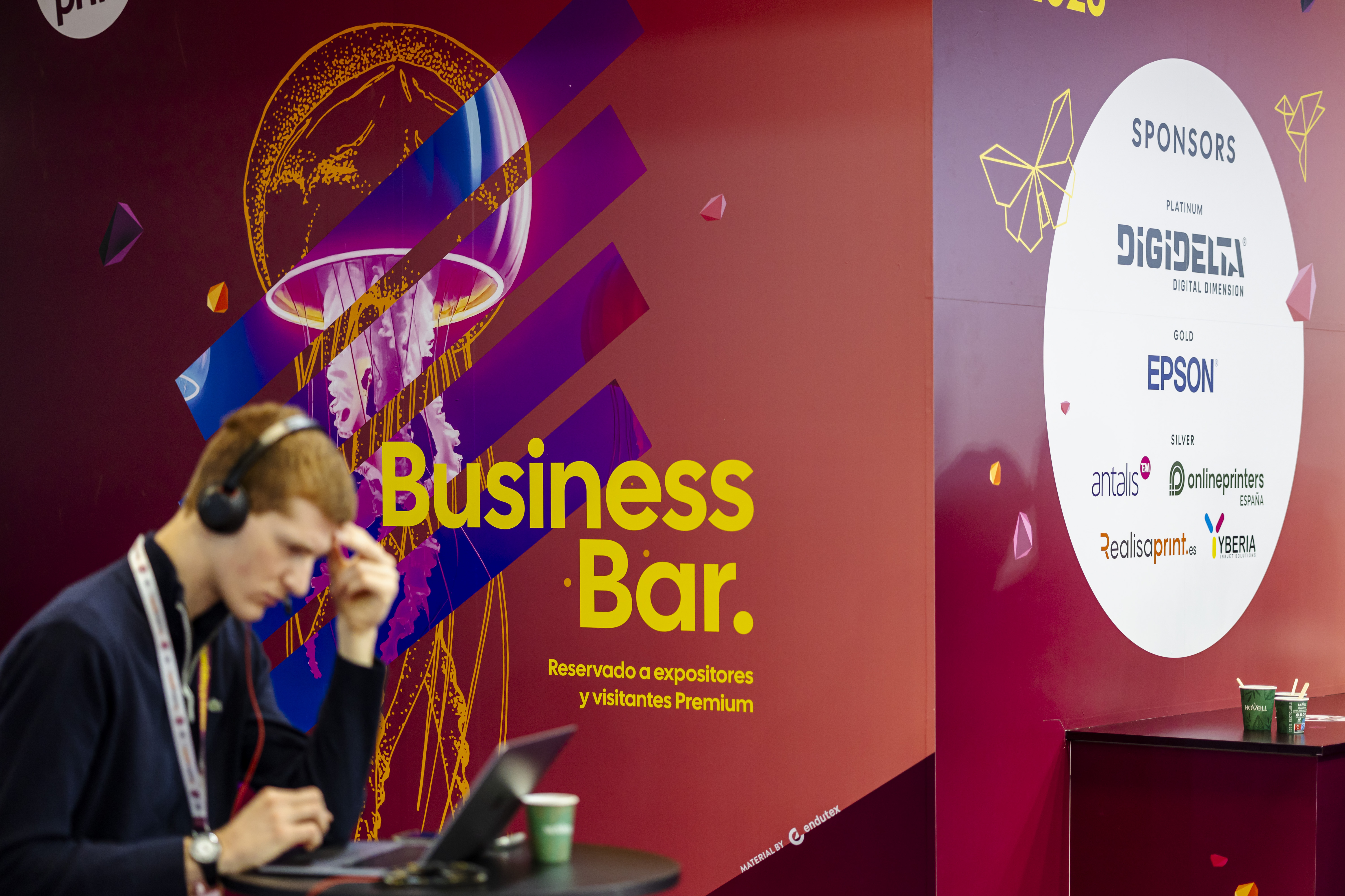 Business Bar Central