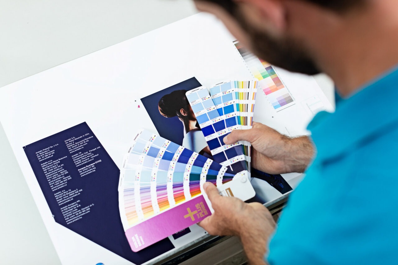 Descubre AccurioPro Color Manager Suite, de Konica Minolta