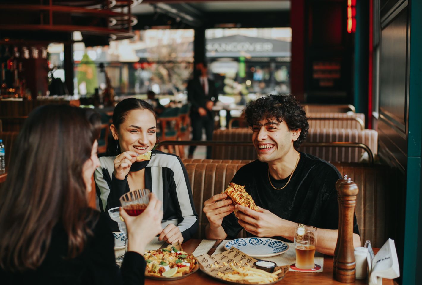 Comment choisir sa franchise en restauration : étapes clés et points de vigilance