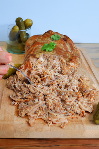 PULLED WILD BOAR - SANGLIER CUIT À EFFILOCHER AVEC JUS sous-vide 2.1 kilos environ