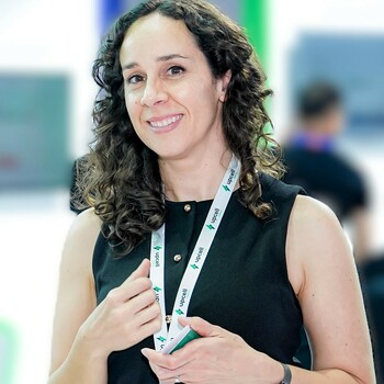 Nina CARRETERO