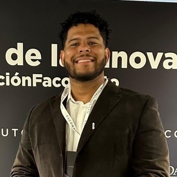 Oscar TOVAR