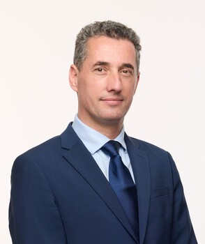 UNEO