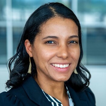 Dr Elisa Vilorio Painter