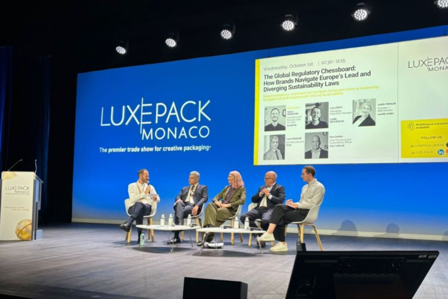 L’échiquier réglementaire mondial : comment les marques naviguent entre le leadership européen et la divergence des lois sur la durabilité