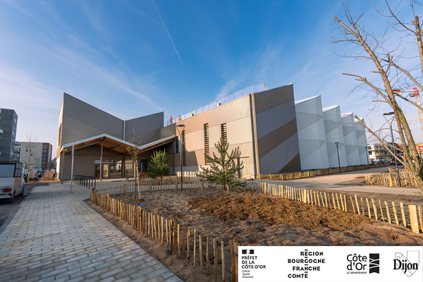 The brand new multi-sports gymnasium in the Arsenal eco-district