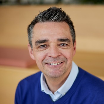Ian Hawkins