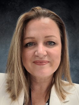 Lisa de-Laune