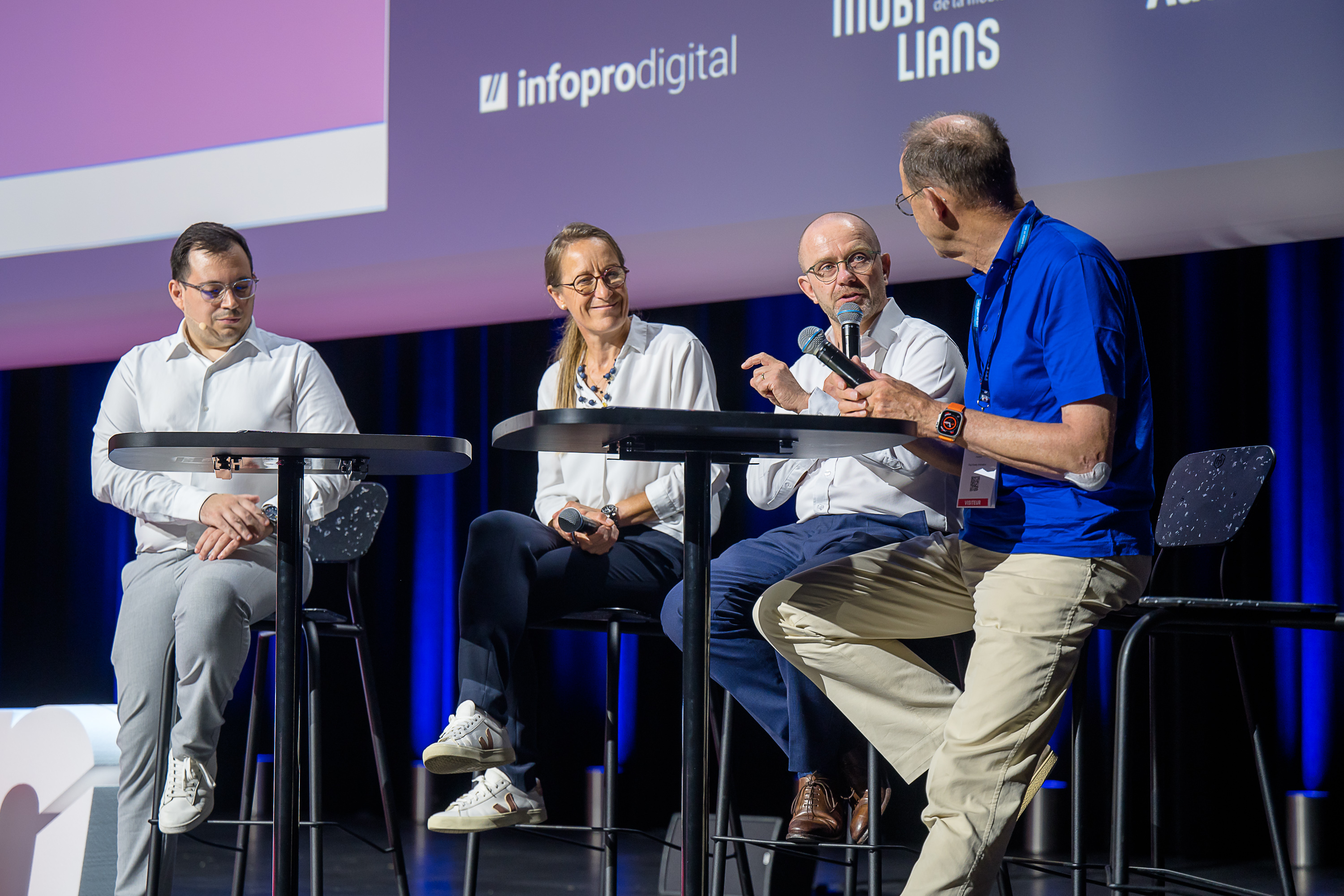 SalonMooveON2026-J1381_f3ed40fd-1360-489d-b0cd-f530d8677297.jpg