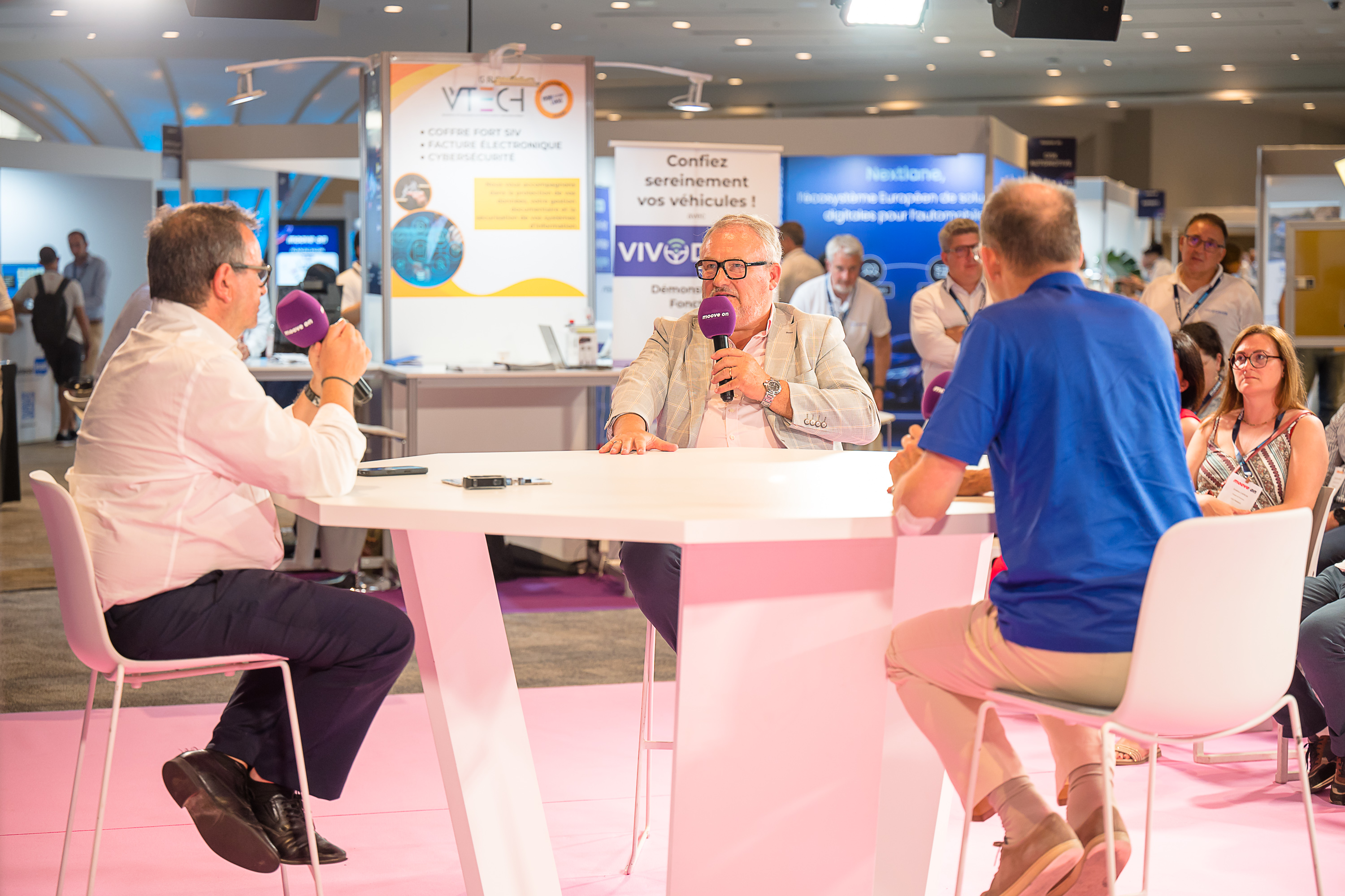 SalonMooveON2026-J1655_036b68ef-cfdd-4739-8d2d-e836ae52f3c5.jpg