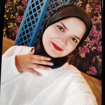 Maha Younis
