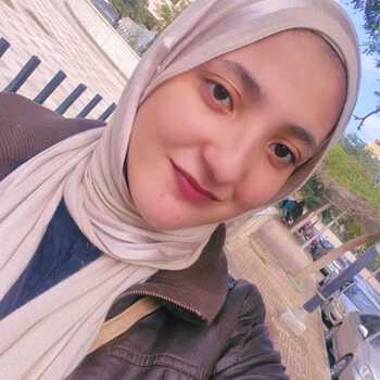 Esraa Elalfy