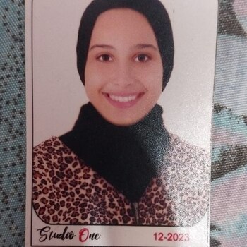 Laila Ahmed lasheen