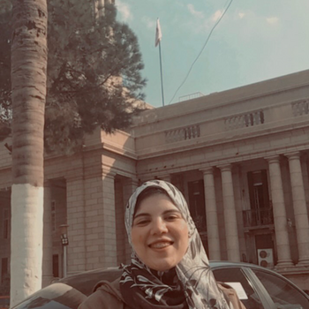 Esraa Ali