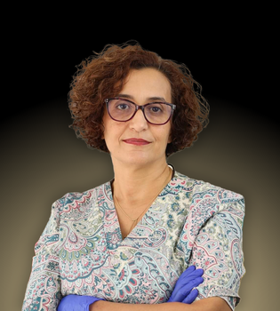 Lynda Oumnia