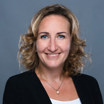 Edwige Bach