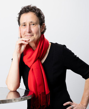 Emmanuelle CALÈS