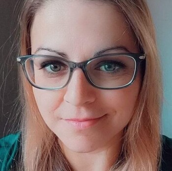Estela Dos Santos