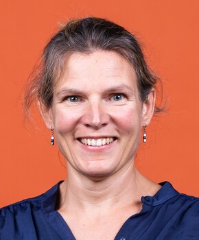 Marion Chomel