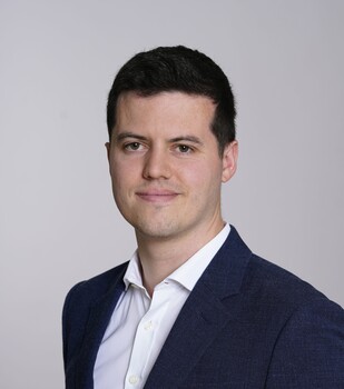 Geoffrey Vade