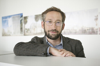 Simon Davies