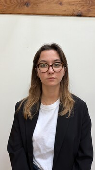 Julia Estimado