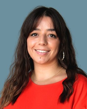 Nayla Arroum
