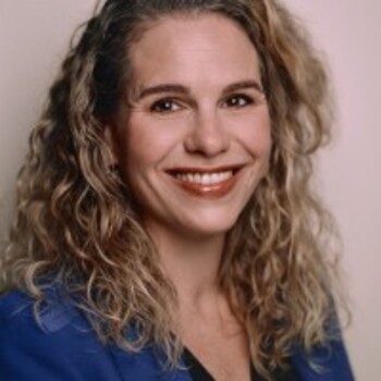 Louise Dias