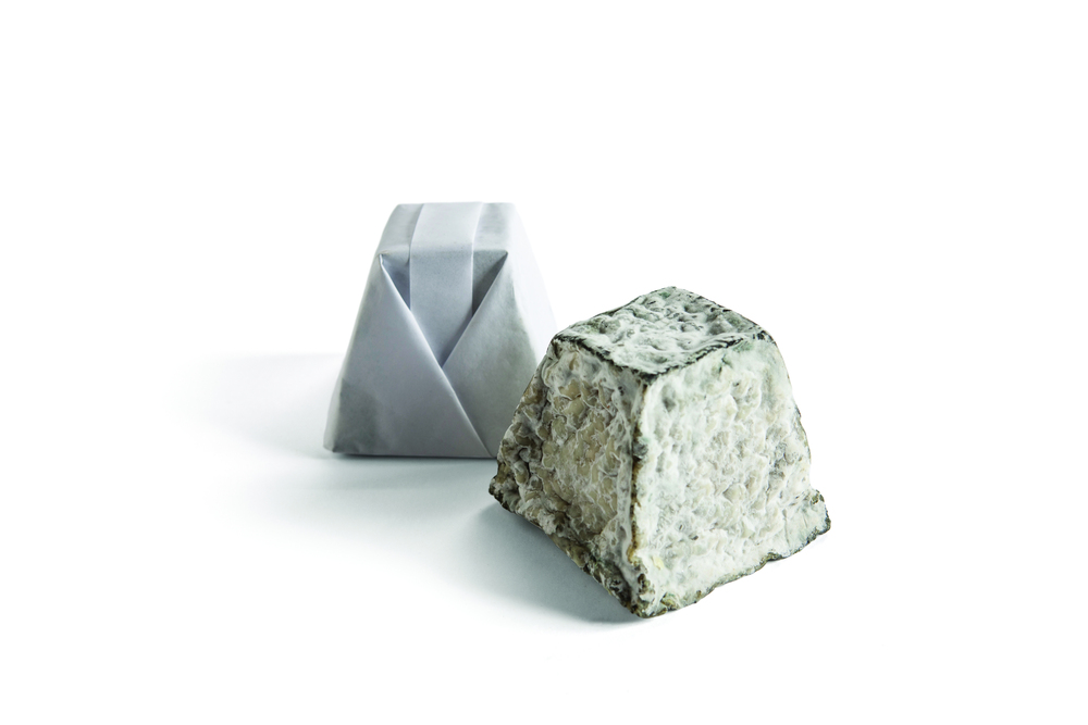 58638 - Valençay au lait cru AOP 25% MG 220 g L'Affineur du Chef