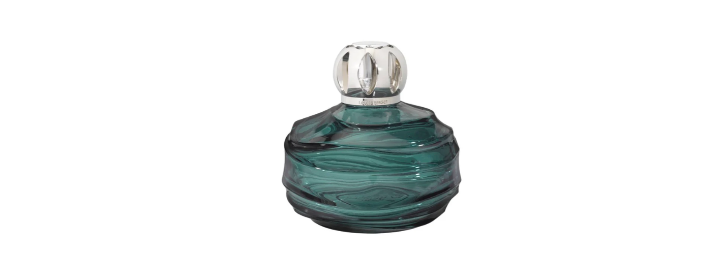 The glassmaker Bormioli Luigi, once again commissioned by Maison Berger