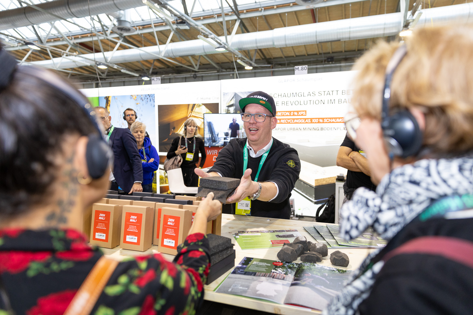 heinze_klimafestival_1t_2024_berlin_1600px_-R6II0183_5543d387-b0fa-40e4-b9ef-091fb60095ea_06e88273-7faa-4c54-8283-a0a301b55808_b08a674f-2d87-4b02-bcce-d906cab87bd4.jpg
