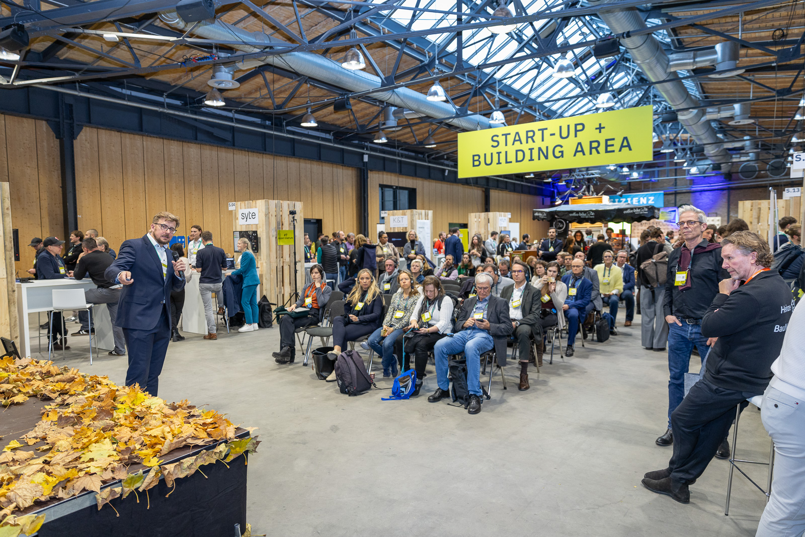 heinze_klimafestival_1t_2024_berlin_1600px_-R6II0216_9620ea84-0763-4ce1-b3ca-bf7d385fe8a9_053cadc9-c502-405c-b0eb-2df6d4f7fade_1e585c8a-38f8-4ae7-9f22-1d2c6506aeb1.jpg