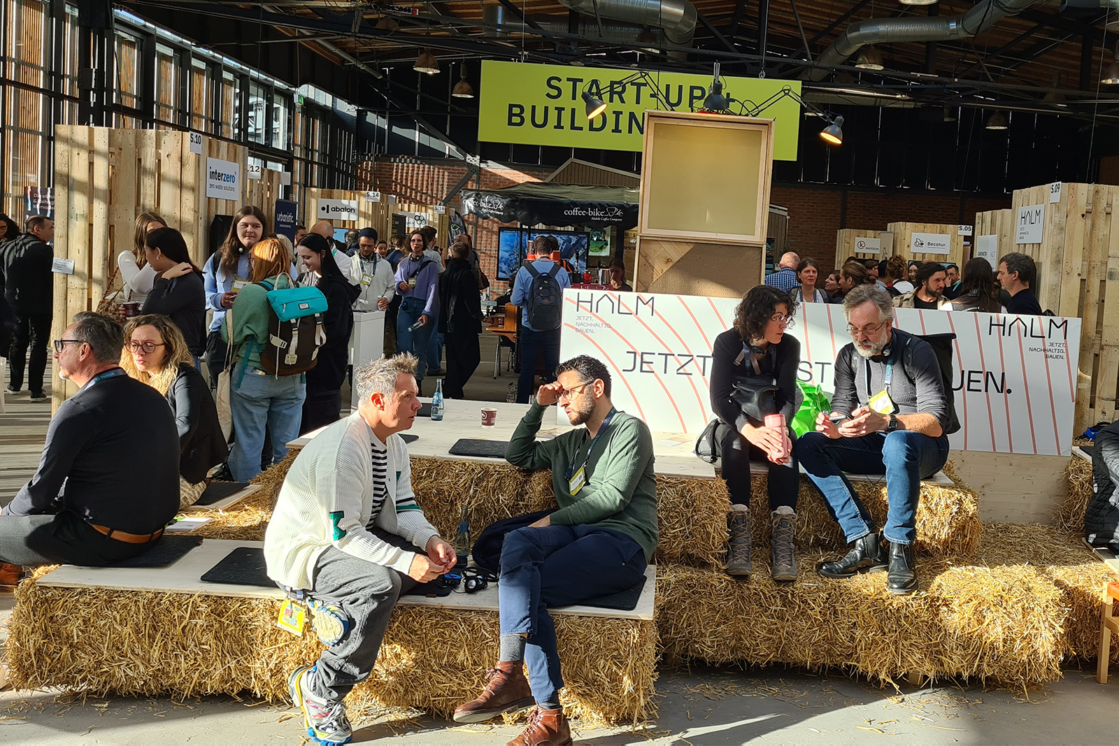 heinze_klimafestival_20241122_112146_491f9f8a-c407-4df3-bde0-ab7d4e254158_1751c860-f5e7-4134-8cdb-3cbbb0966e55_ad733070-6f43-4054-9bab-28a1d4e370b2.jpg